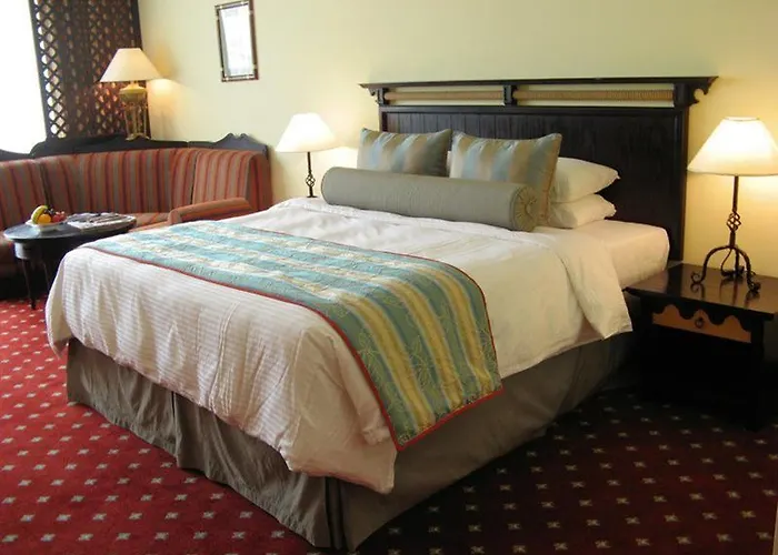 Millennium AirportAirport Hotel